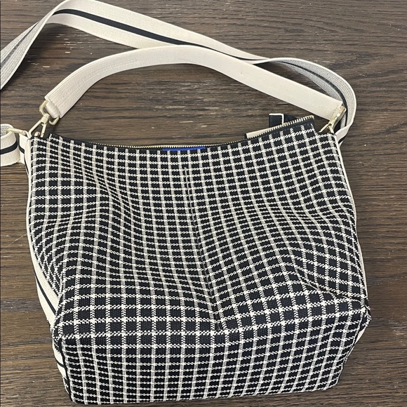 Rothy’s bucket bag - Picture 2 of 11